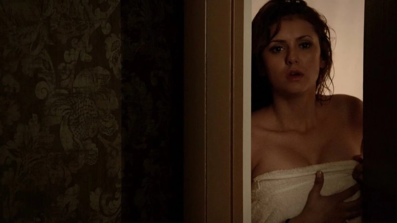 Нина добрев hot scene