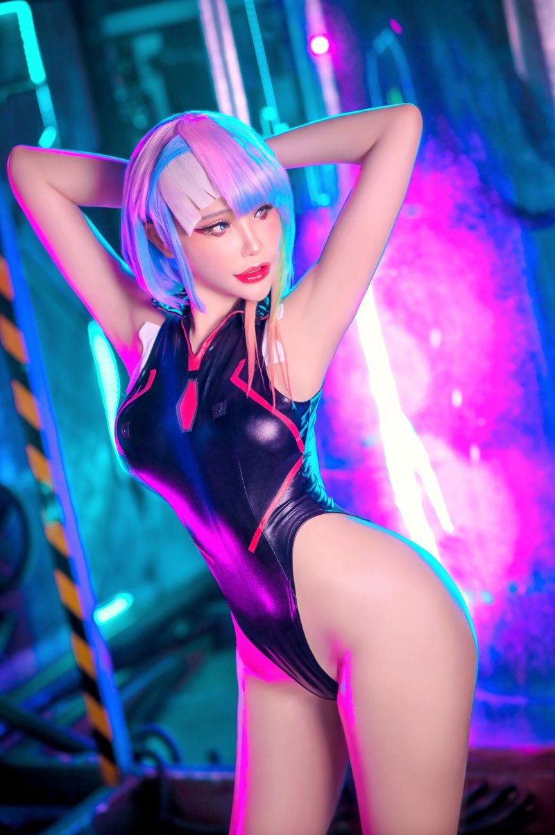 Lucy cyberpunk