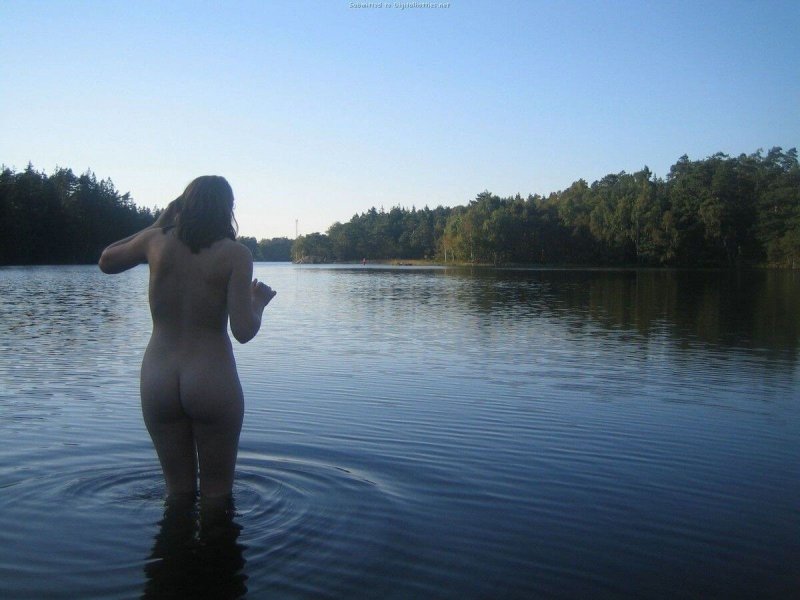 На речке
