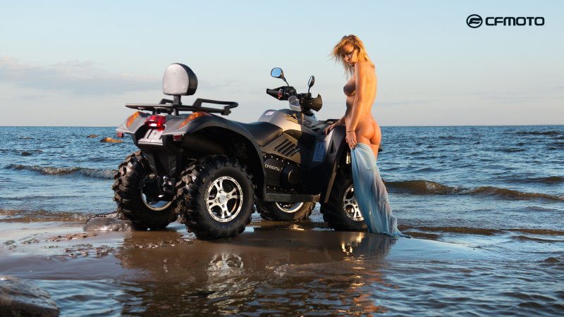 Квадроцикл cfmoto