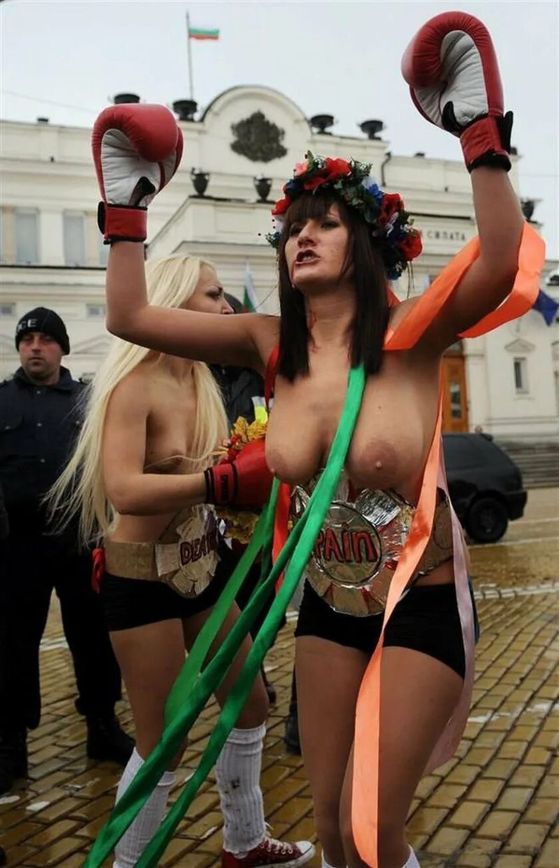 Украинские феминистки