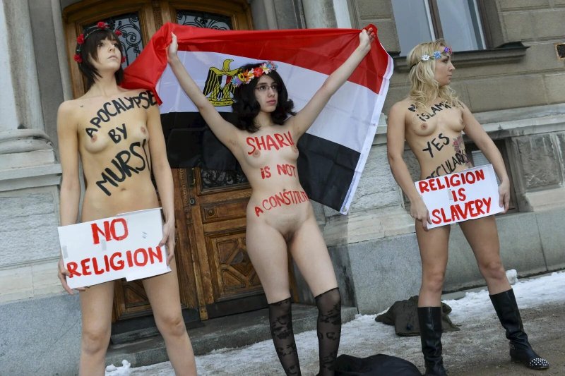 Femen яна жданова