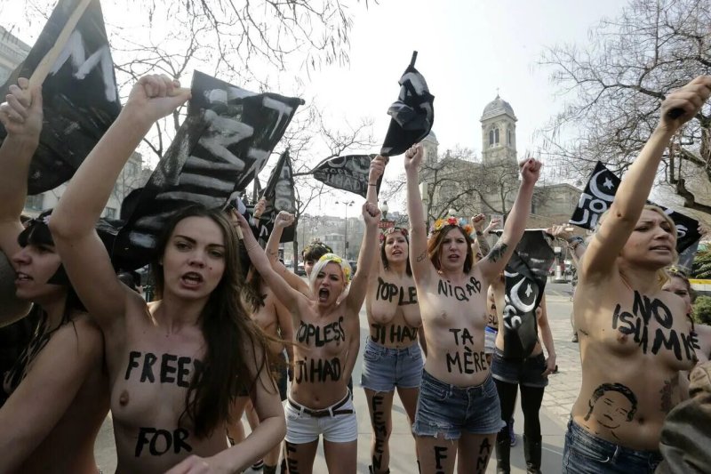 Femen активистки украина