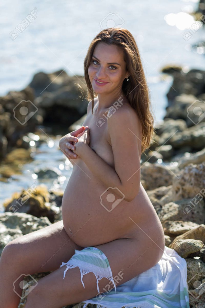 Фотосессия беременной на море
