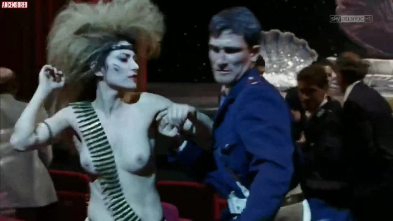Мастер и маргарита голая