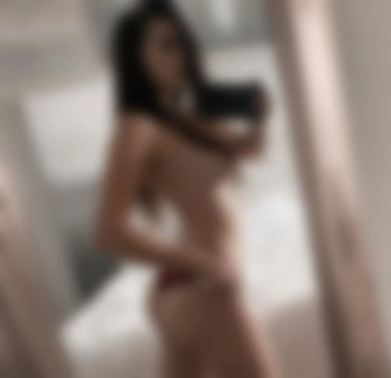 Niece waidhofer онлифанс сиськи