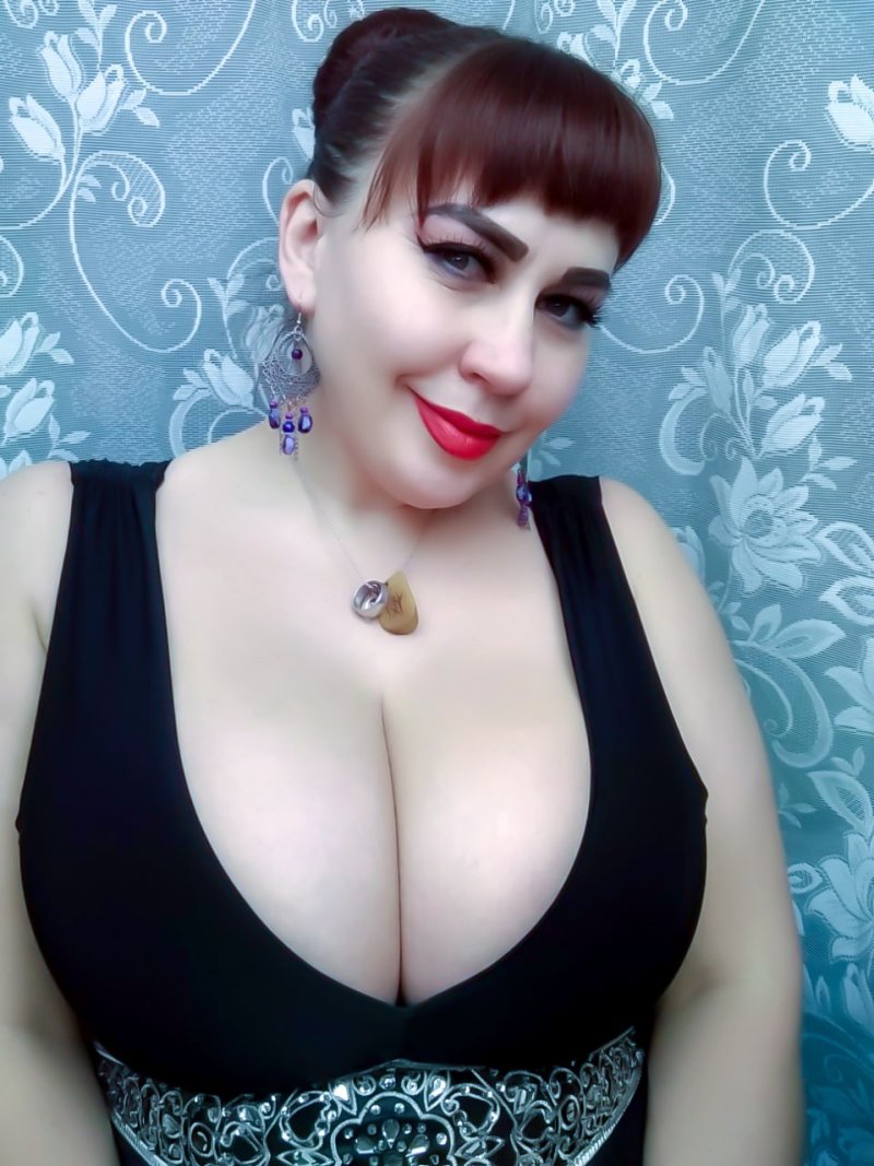 Грудастые русские женщины