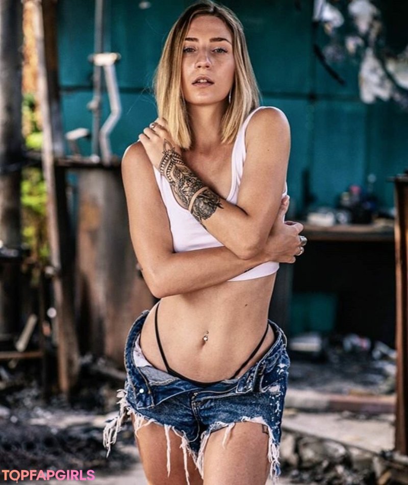 Татуированные модели