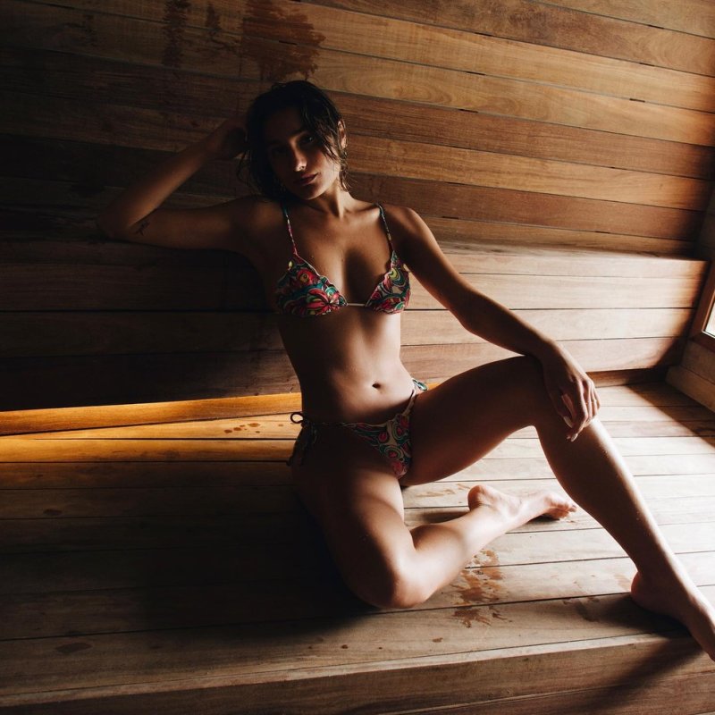 Sasha meneghel