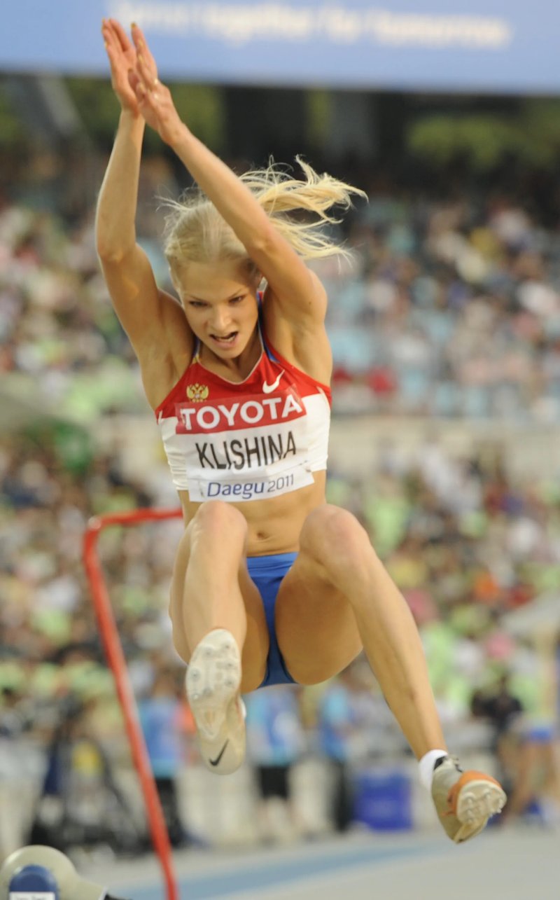 Легкоатлетка клишина