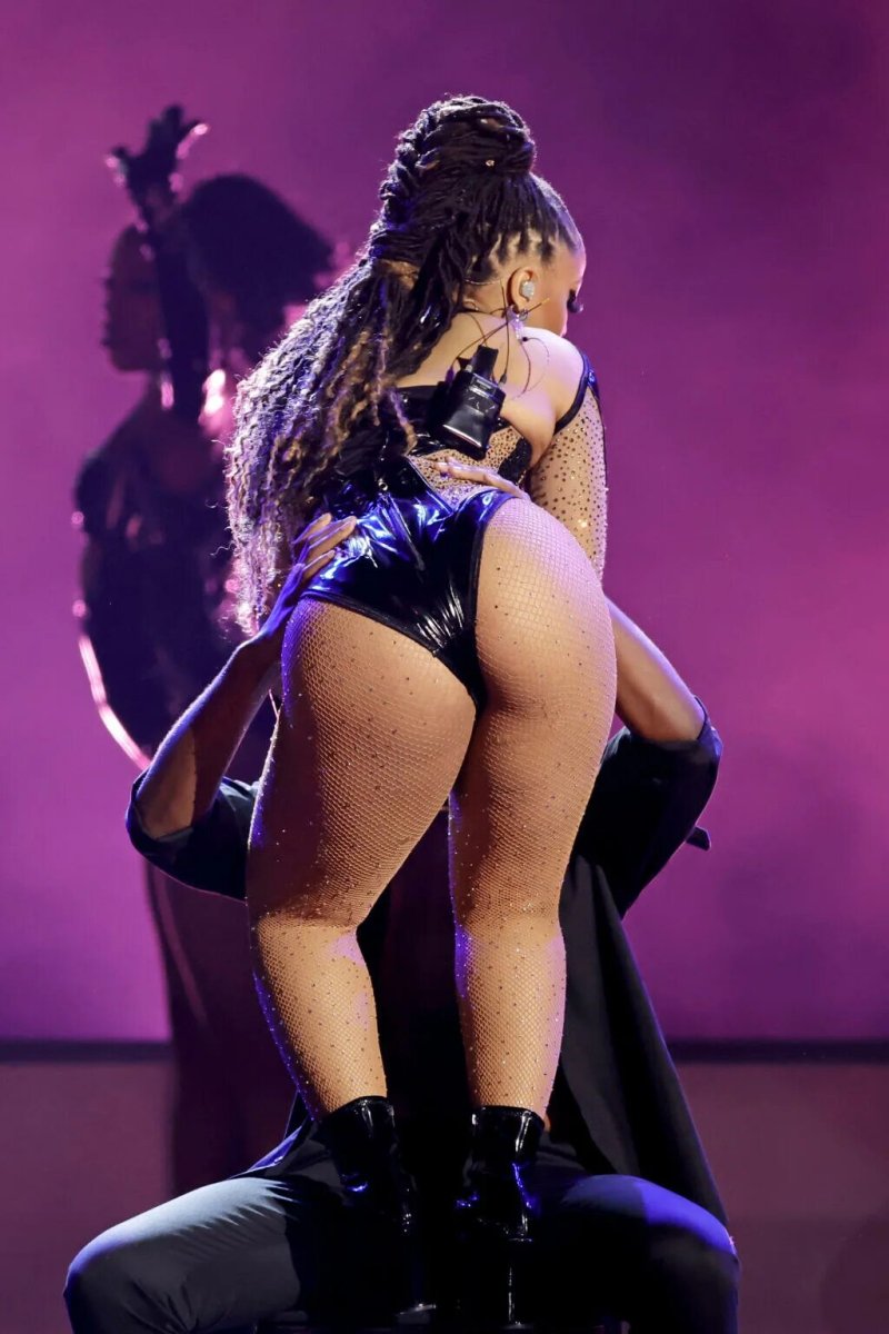 Jennifer lopez на сцене