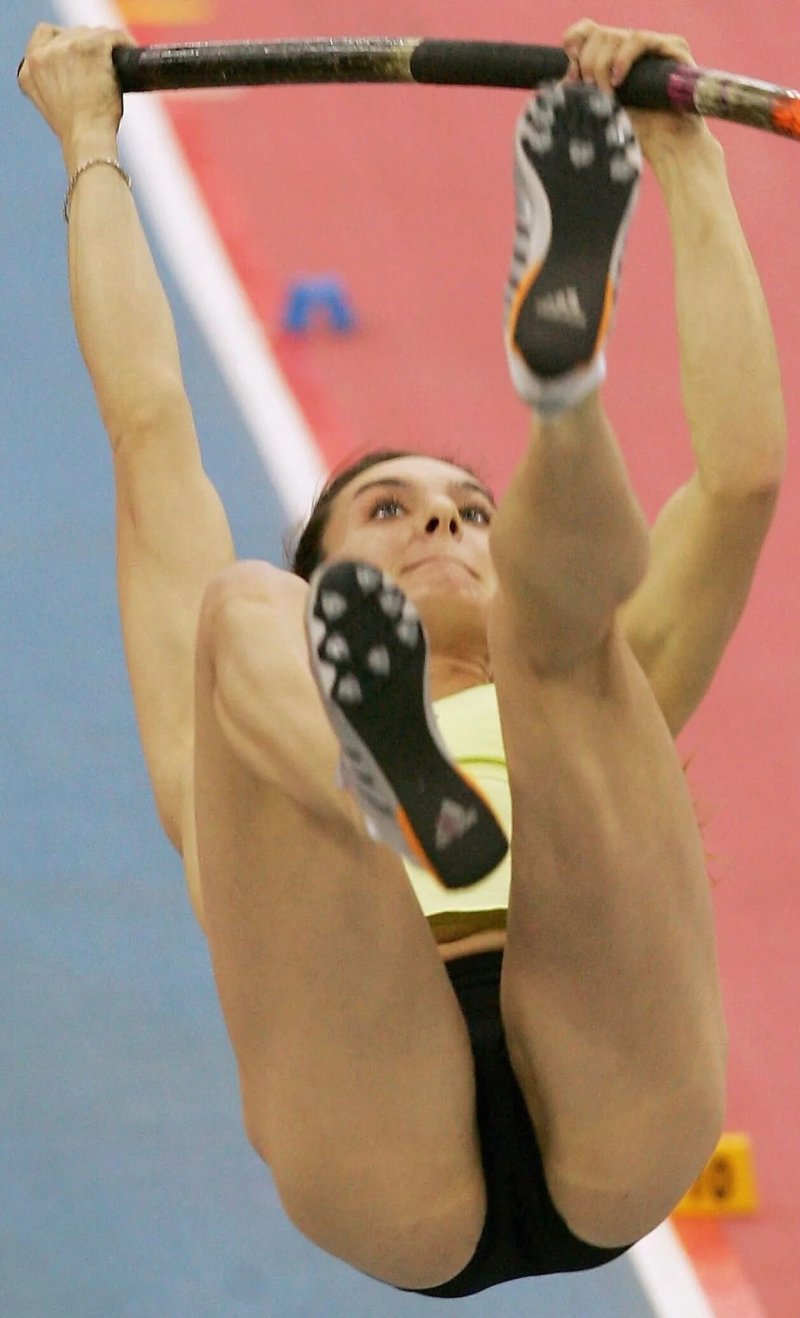 Елена исинбаева упс