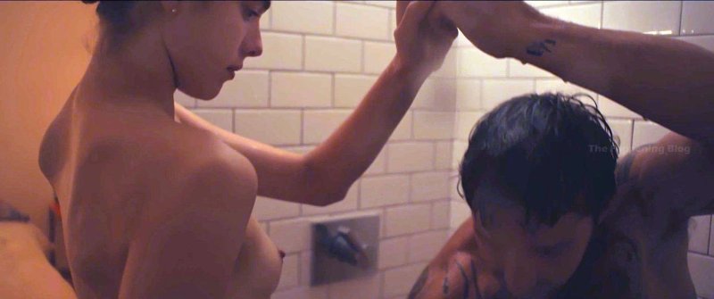 Margaret qualley nude