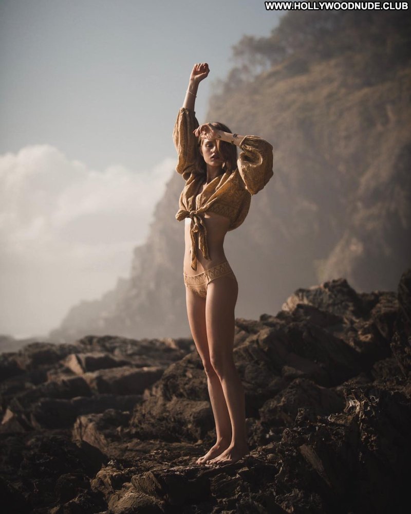 Isabelle cornish
