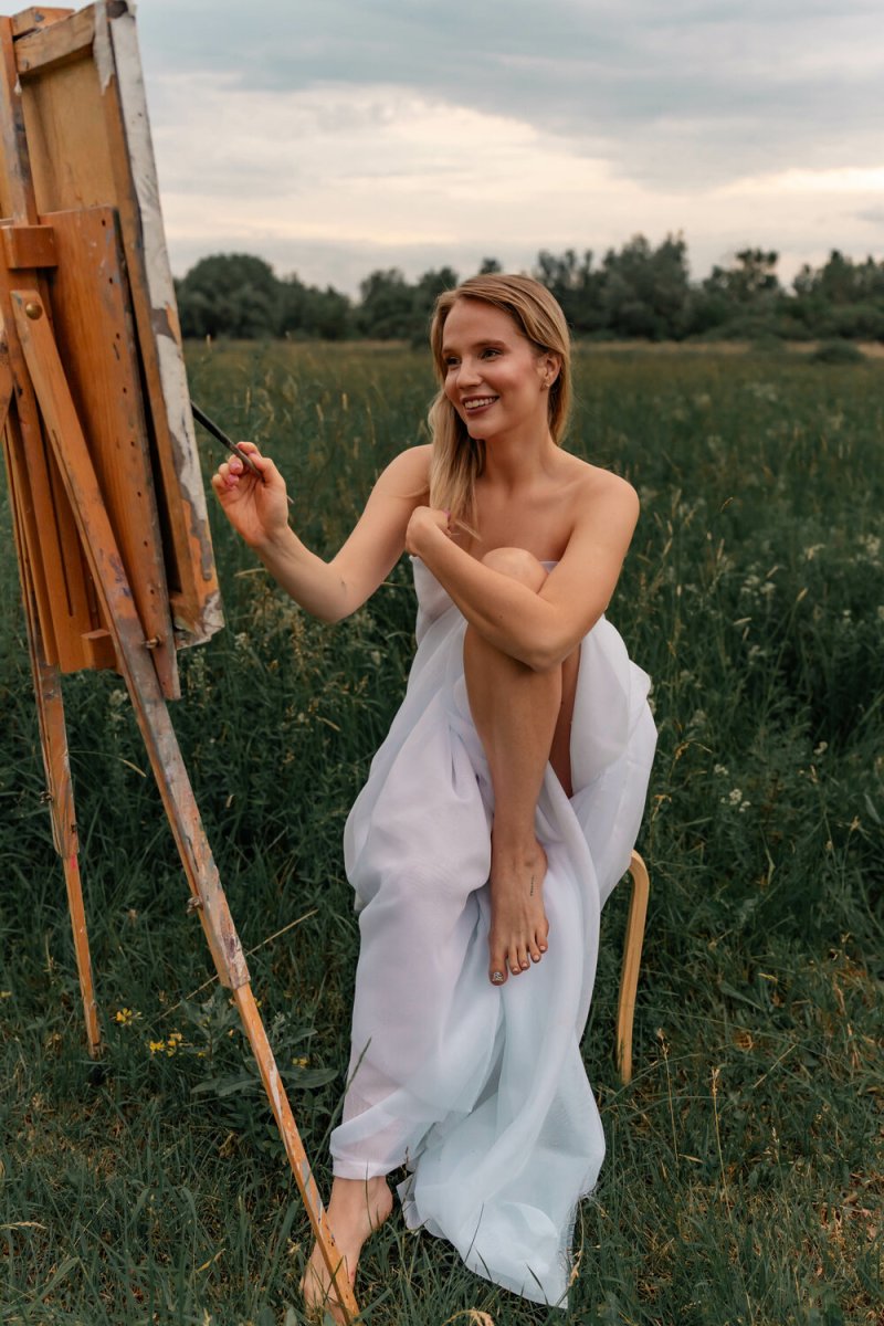 Фотосессия с мольбертом