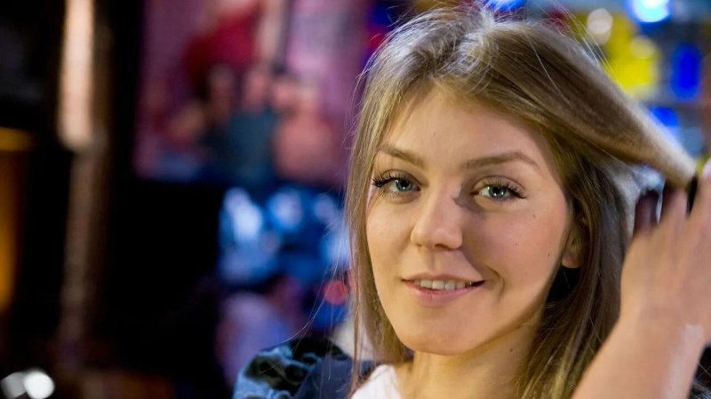 Певица акула