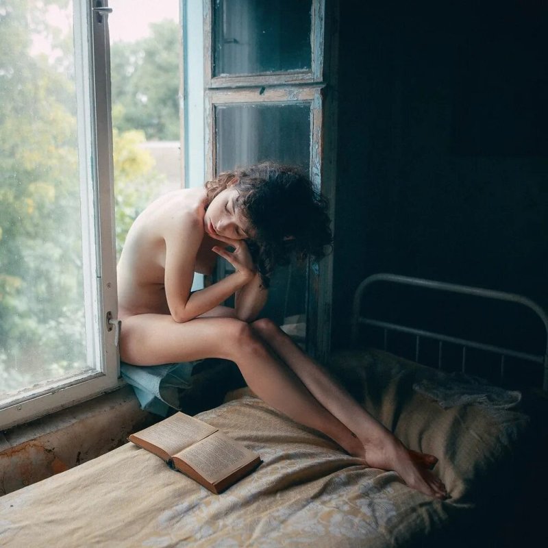 В стиле ню