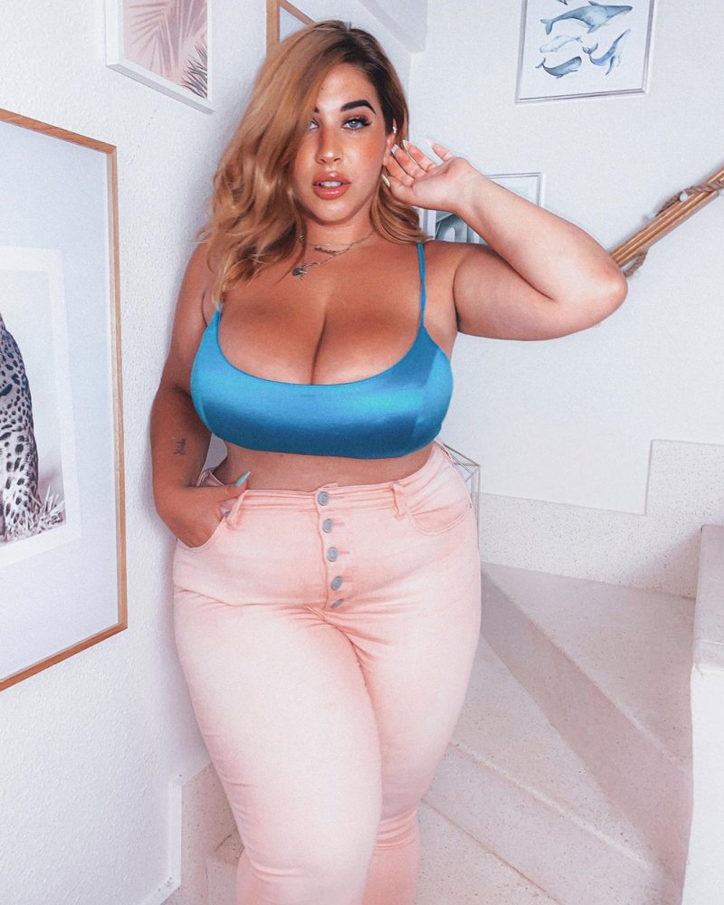 Natalia lozano модель плюс сайз