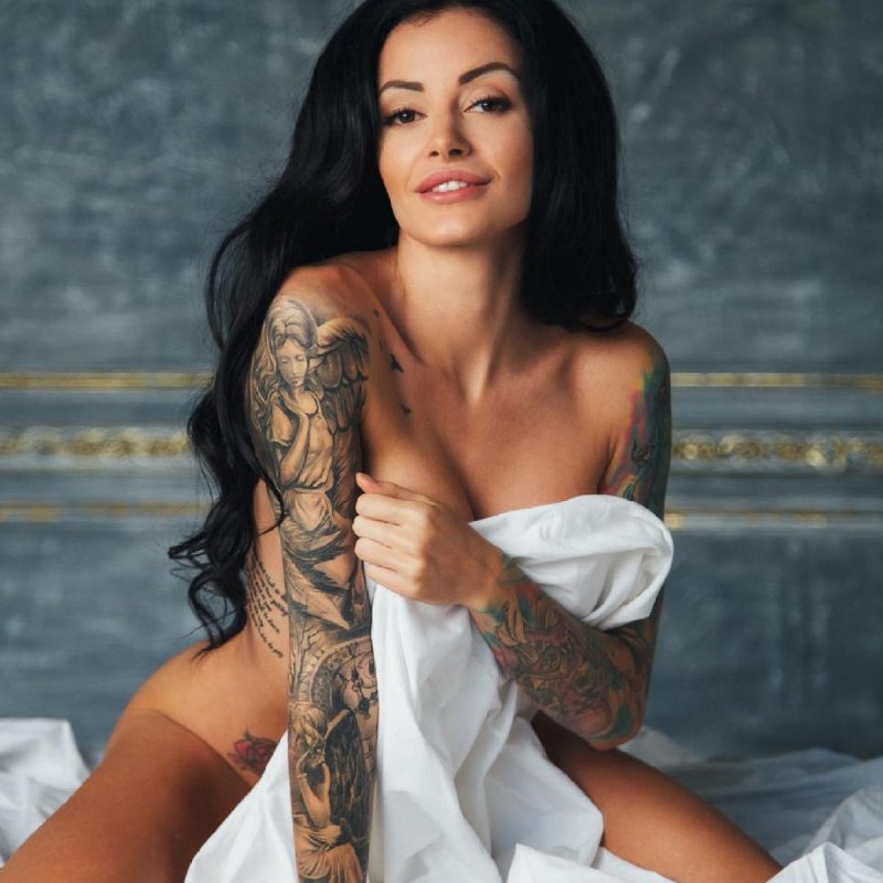 Анна сахарова