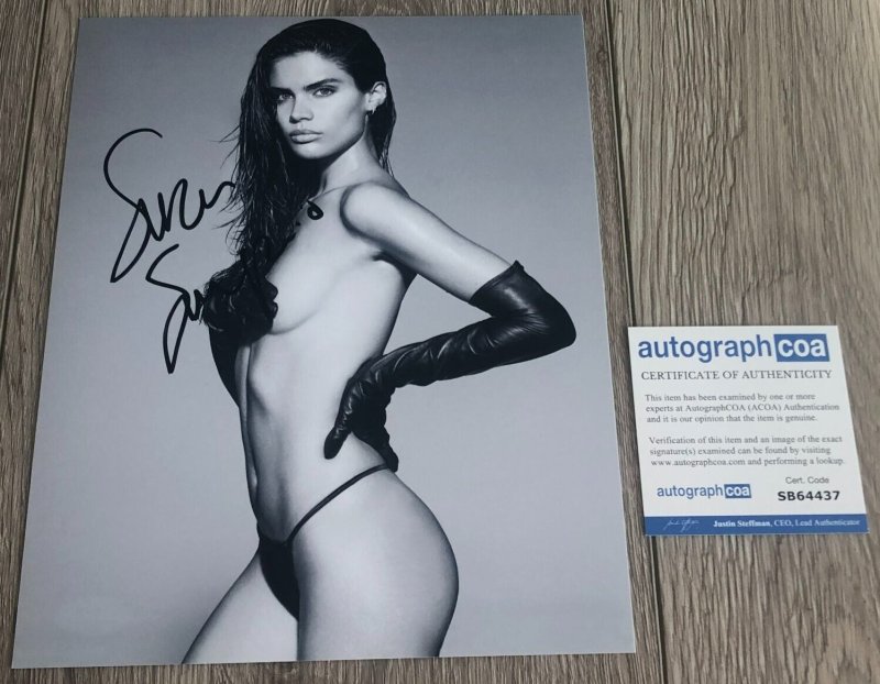 Sara sampaio nude