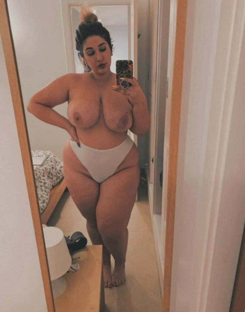 Наталия лозано модель plus size