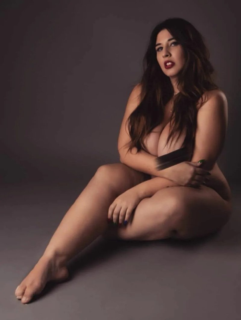 Natalia lozano модель плюс сайз