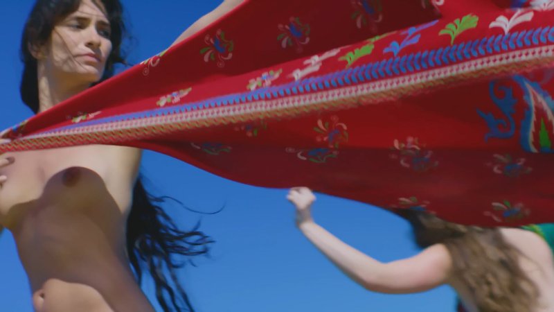 Bruna marquezine nude