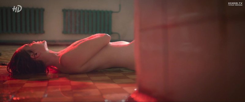 Ангелина стречина топлесс