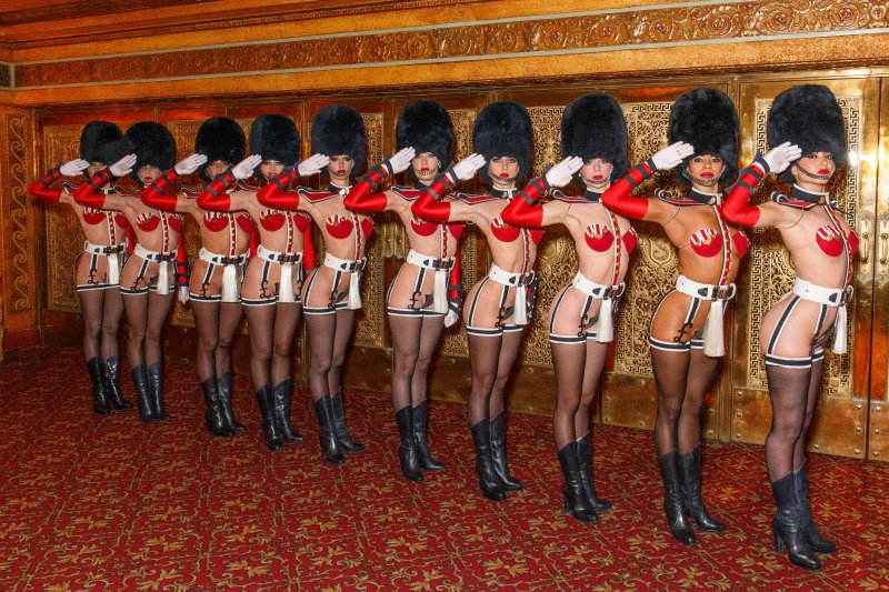 Кабаре crazy horse