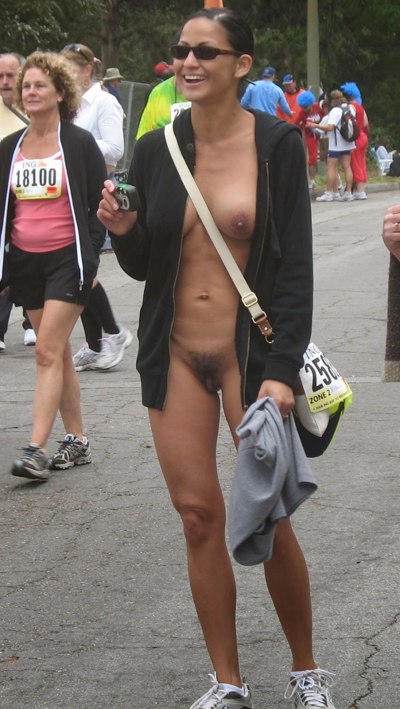 Public nudity project bay to breakers голая без трусов