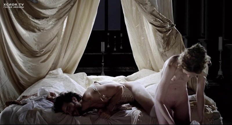 Гольциус и пеликанья компания nude scene