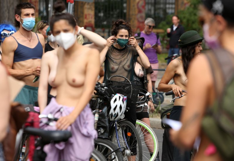 World naked bike ride